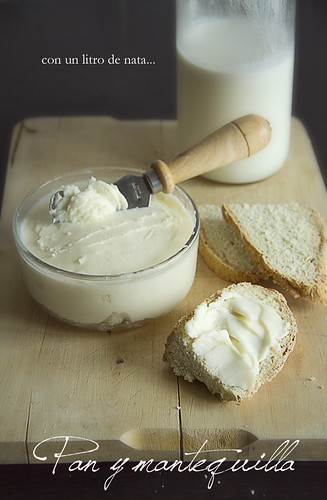 Pan (soda bread) y mantequilla