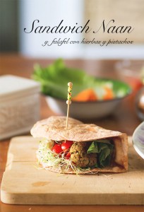 naan con falafel